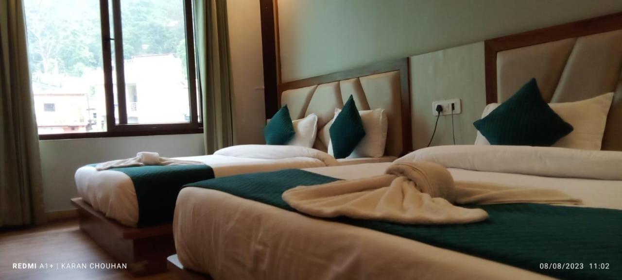 Hotel & Hostel Vimal Ganga Rishīkesh Eksteriør bilde