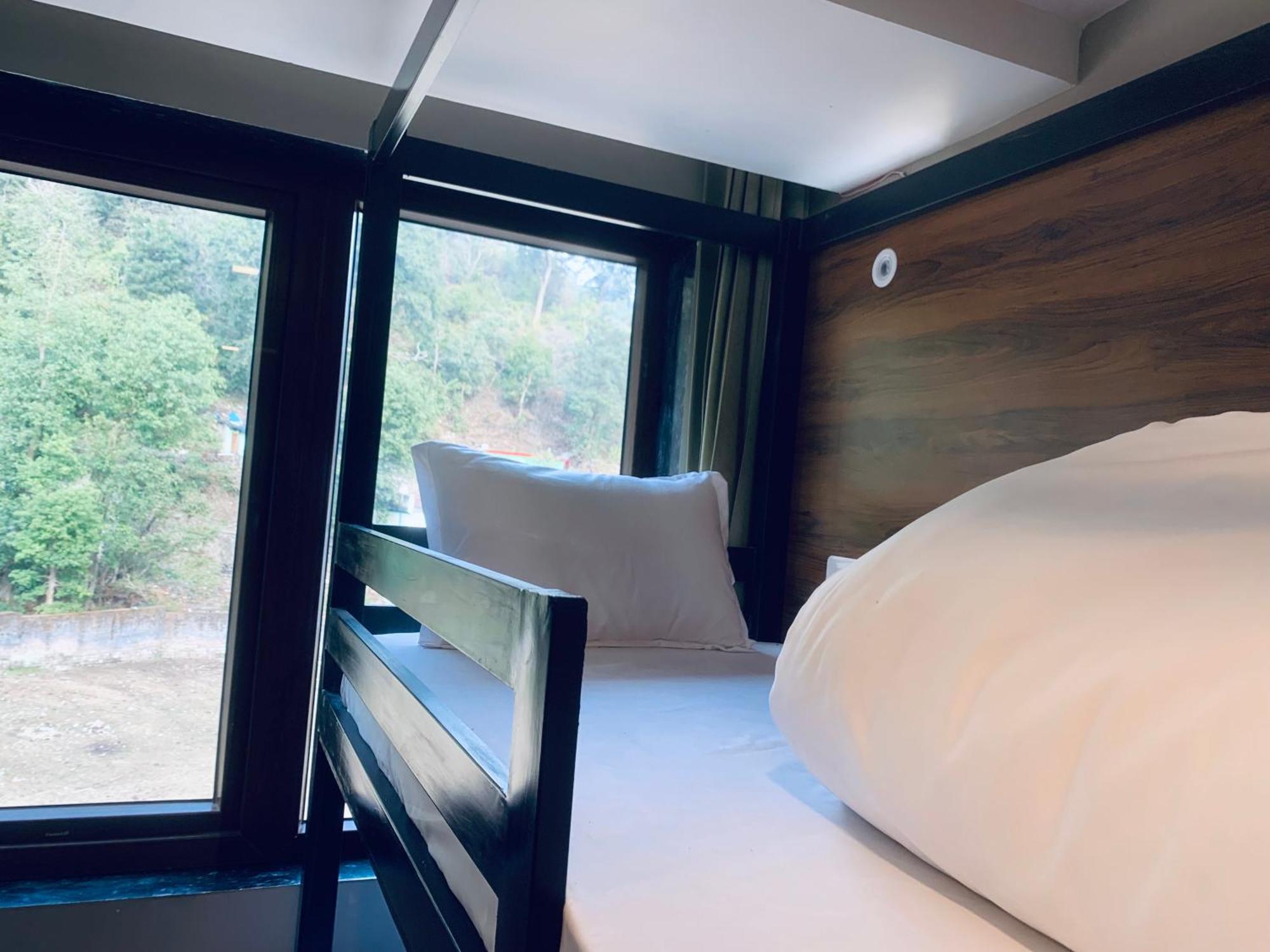 Hotel & Hostel Vimal Ganga Rishīkesh Eksteriør bilde